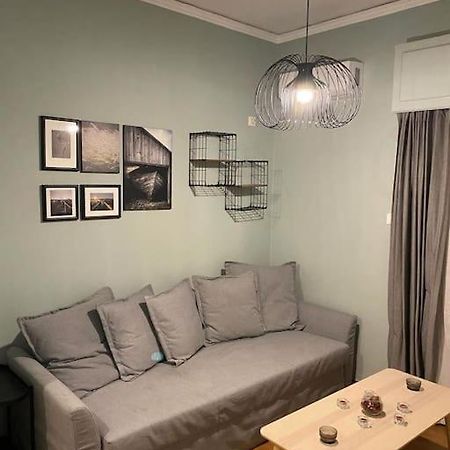 Appartamento Pent House With Terrace Pireo Esterno foto