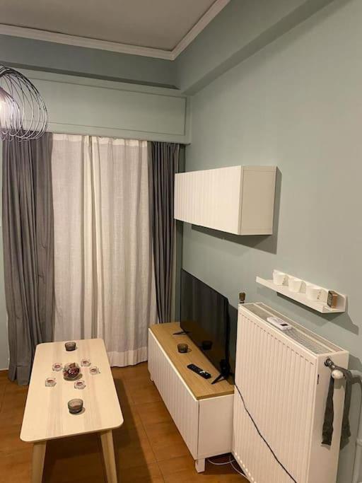 Appartamento Pent House With Terrace Pireo Esterno foto