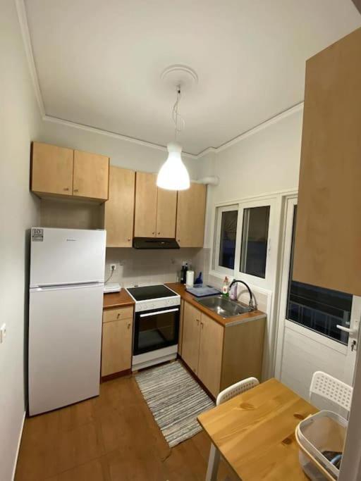 Appartamento Pent House With Terrace Pireo Esterno foto